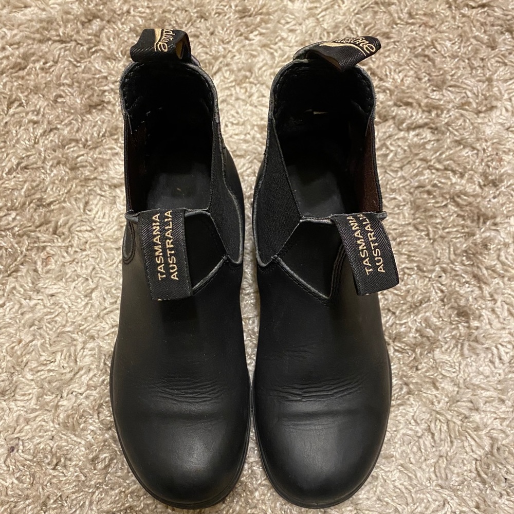 Blundstones